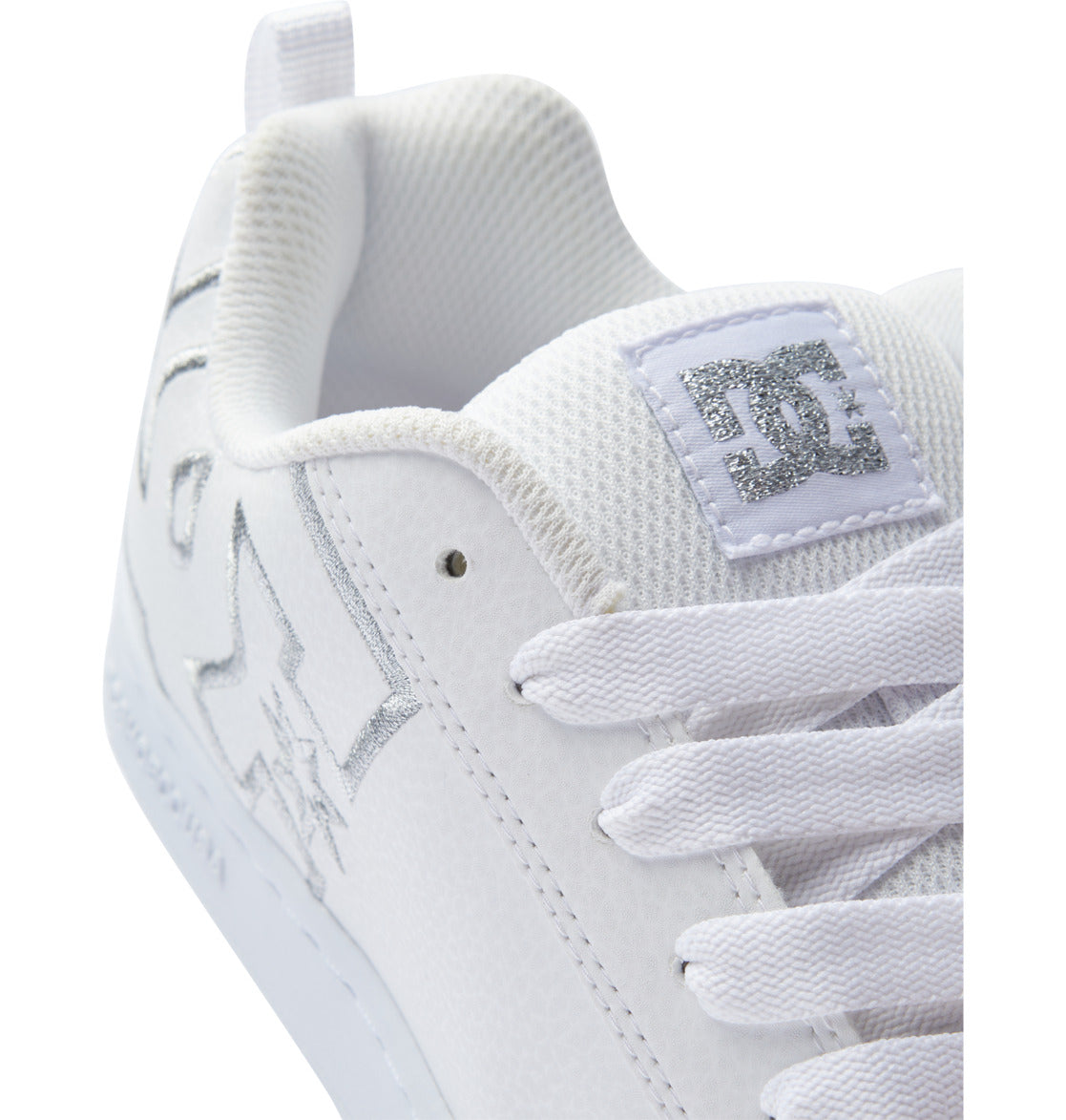 Court Graffik Shoes - White/M Silver | DC Shoes